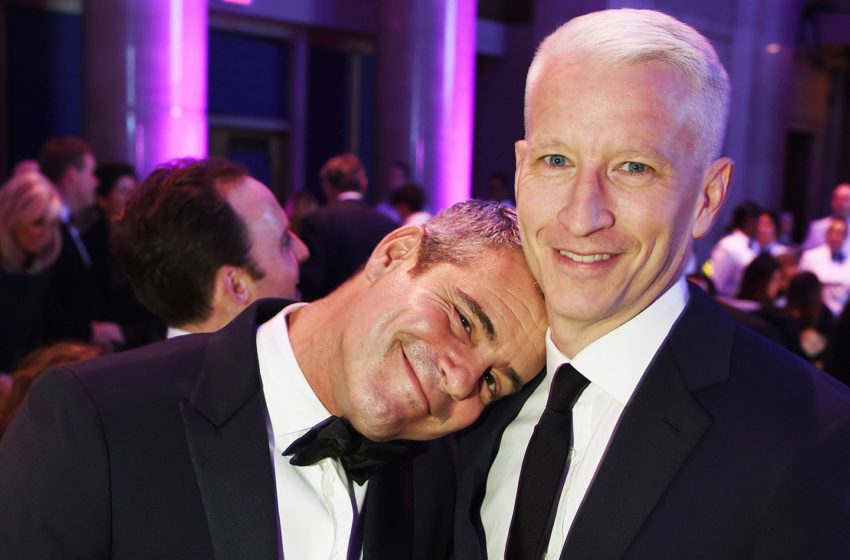  Someone Tried to Swindle Andy Cohen Out of Cash By Posing As His Friend Anderson Cooper