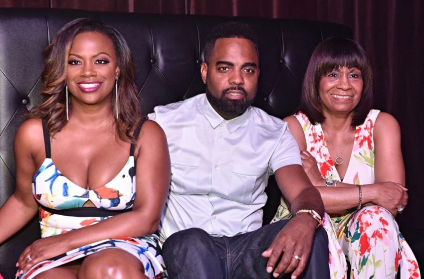  Show Some Respect! Kandi Calls Out Her Husband Over Not Speaking To Mama Joyce