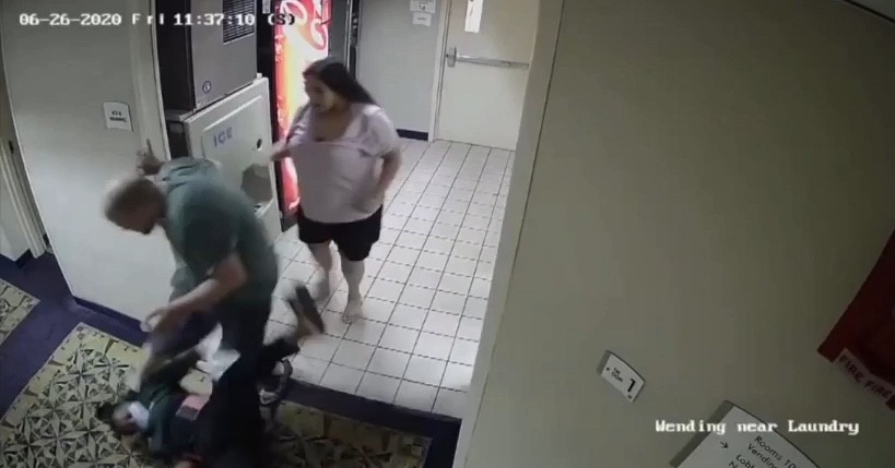  White Couple Physically Attacks Black Hotel Employee, Calls Her ‘ Monkey’