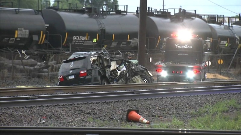  Fatal Train Crash In East Chicago Leaves 3 Dead And 3 Children Critically Injured