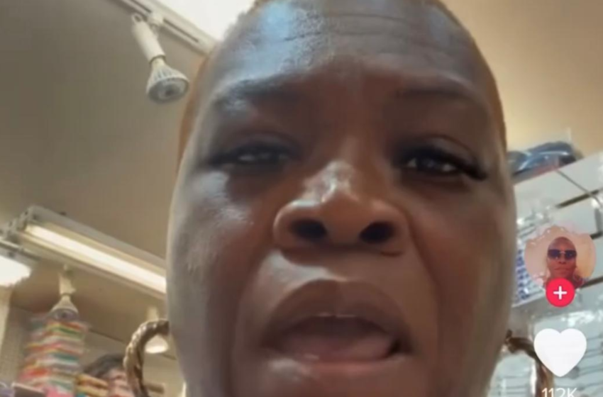  Woman Goes Off Proving She Didn’t Steal From New York City Jewelry Store, Video Goes Viral