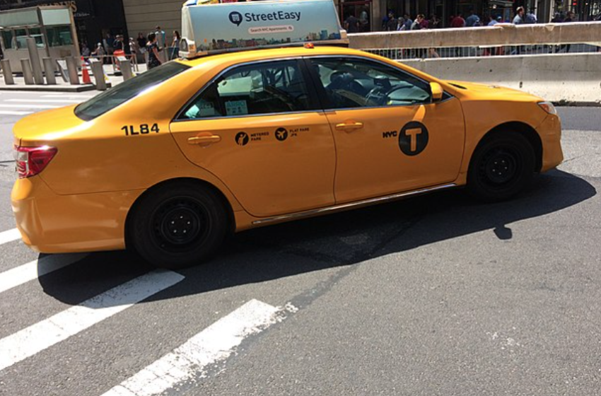  New York City Taxi Driver Learns ‘Drunk’ Passenger Was Actually Dead