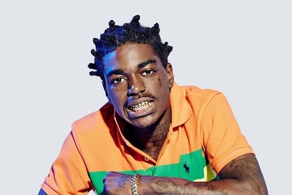  Twitter Reacts To Video Of Kodak Black Grabbing His Mom’s Butt, Trying To Kiss Her