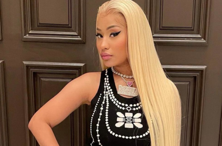  Nicki Minaj Admits That There May Be ‘A Female Or Two That’ She Would Battle In ‘Verzuz’