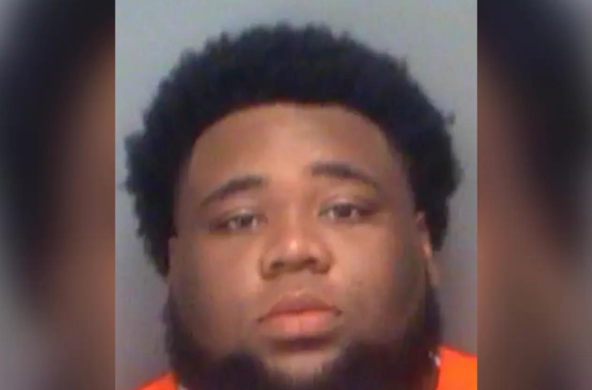  Rapper Rod Wave Allegedly Choked Girlfriend For Talking To Other Men