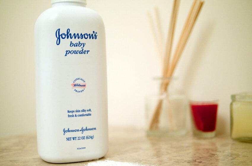  Johnson & Johnson Will Stop Global Sales Of Talc-Based Baby Powder In 2023, Consumers Allege It Contains Cancer-Causing Elements  