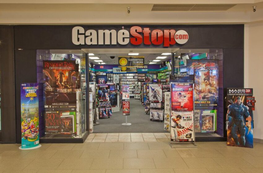  GameStop Employee Recalls The Moment A Customer Stole A PlayStation Display And Tried Selling It Back The Same Day