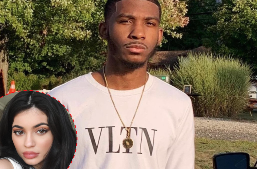  Celebrity Stylist Travis Terry Accused Kylie Jenner Of Copying His Marketing Concept In New ‘Kylie Cosmetics’ Promotional Video, Says ‘They Always Steal From Our Culture Instead Of Supporting’