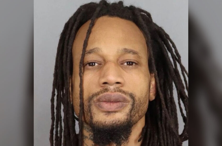  Colorado Man Shoots Employer After The Incorrect Middle Initial On Paycheck Prevented Him From Being Able To Cash It