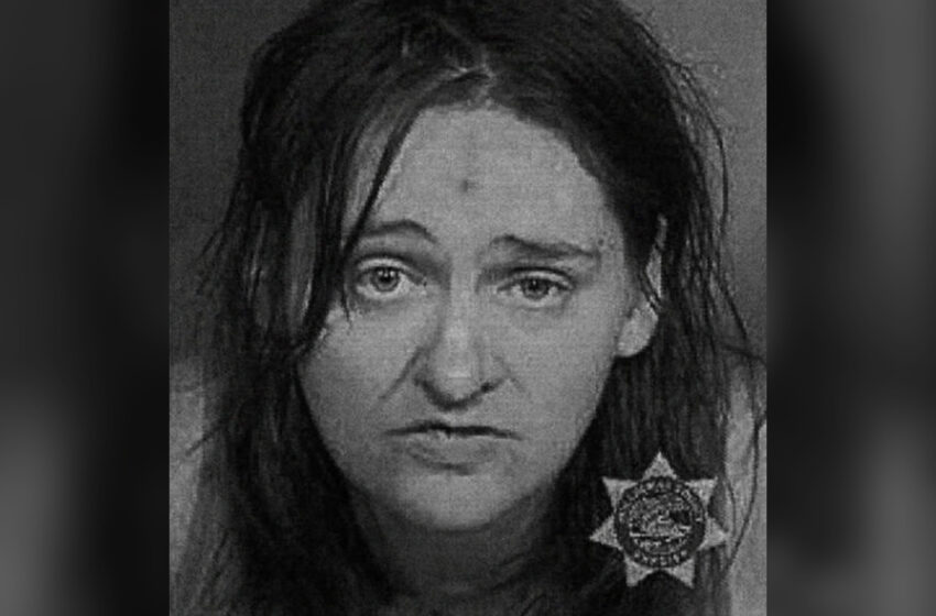  Oregon Woman Arrested For Pushing 3-Year-Old Onto Train Tracks