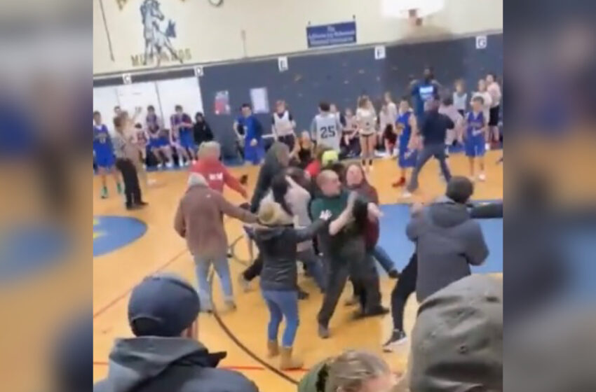  One Dead After Fight Breaks Out Among Spectators During Middle School Basketball Game